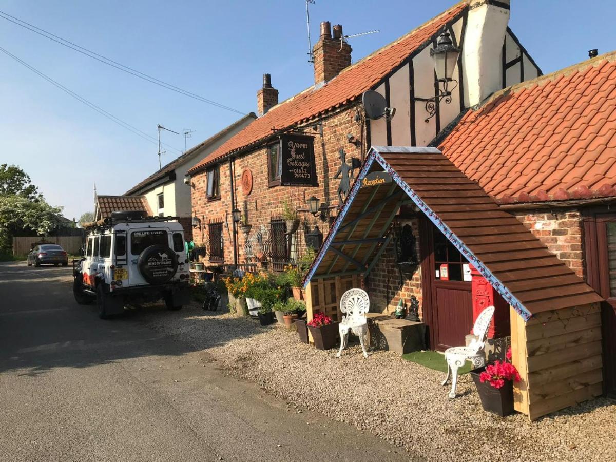 Kirklevington Yarm Cottages Sleeping 12 מראה חיצוני תמונה
